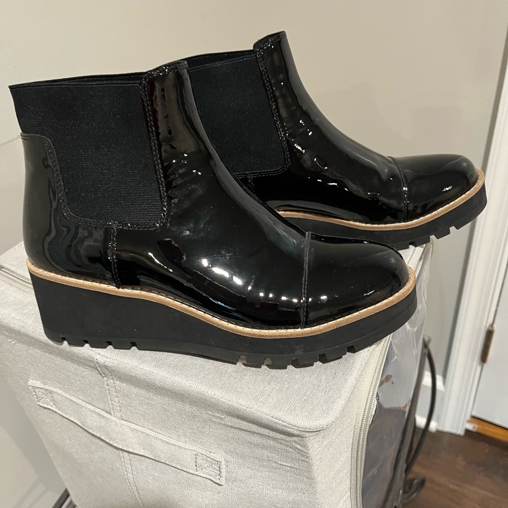 Eileen Fisher Shiny Black Ankle Boots